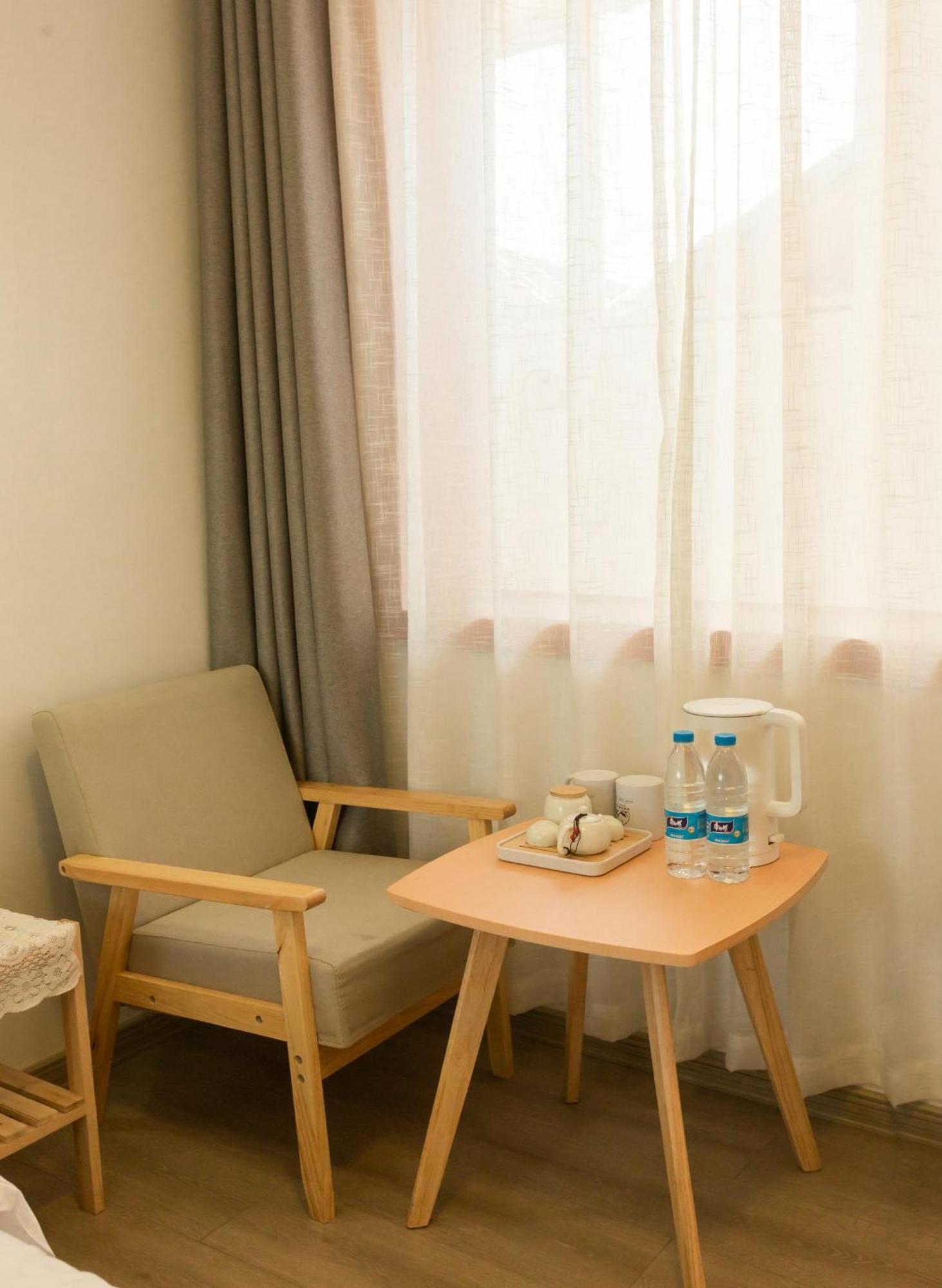 雪湖轻奢民宿 Snowlake Inn Σάνγκρι-Λα Εξωτερικό φωτογραφία